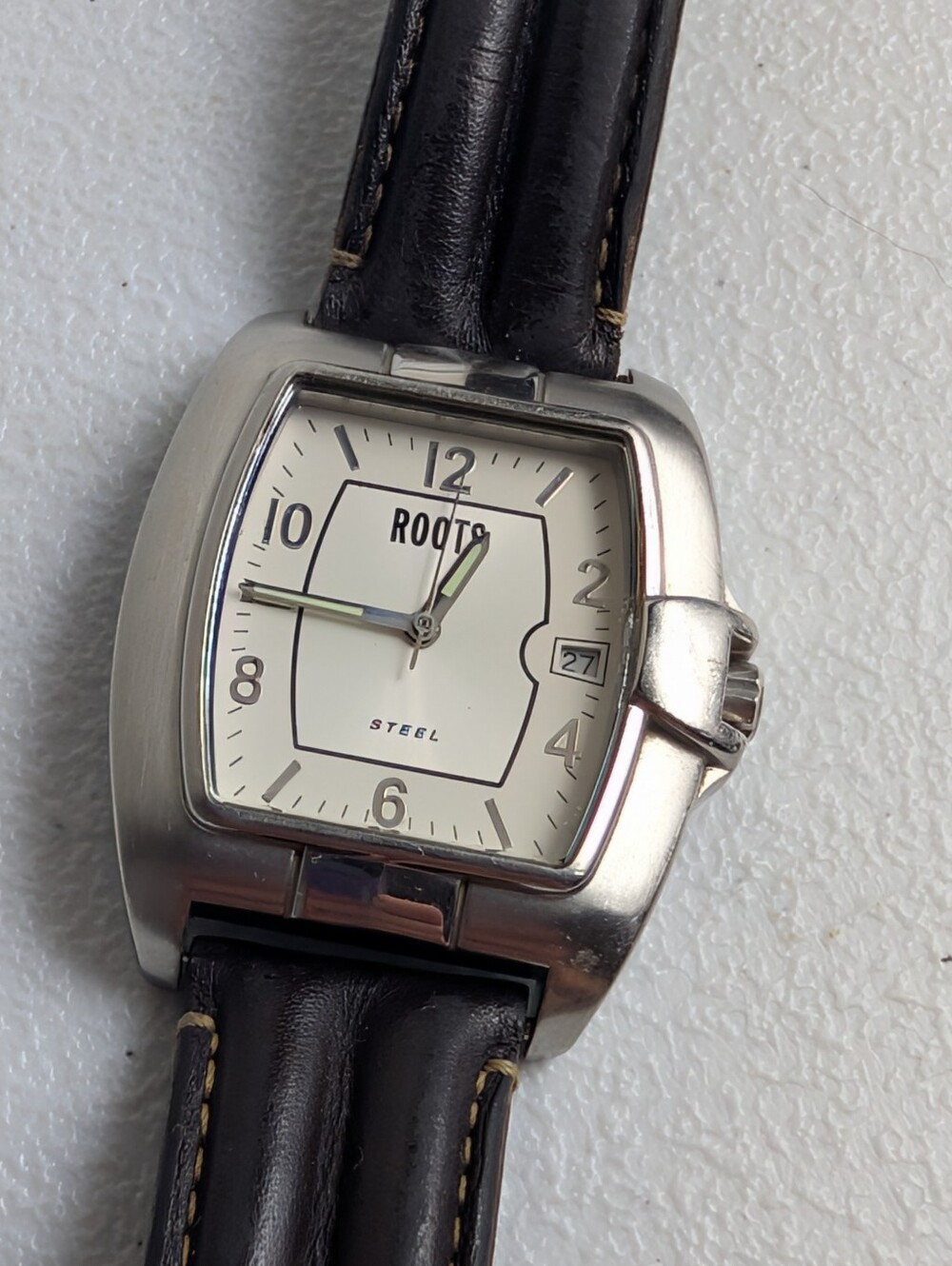 Roots Stainless Steel Gatineau Men's Watch Leather Strap (Model 5R481)